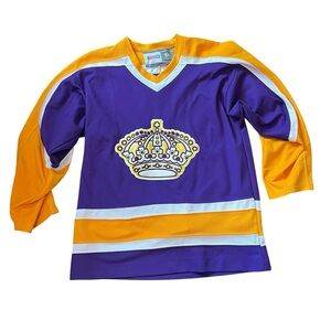 1987 Throwback Jersey
Los Angeles #20 Luc Robitaille Jersey